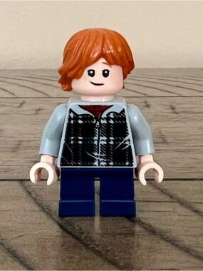 LEGO Harry Potter Ron Weasley Minifigure (hp154)  From Set 75955 Retired